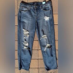 💥4/$20 HOLLISTER Ripped Dark Blue Jeans
